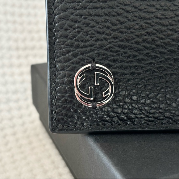 Black slim authentic Gucci leather wallet with 11 card slot holder - Picture 4 of 9